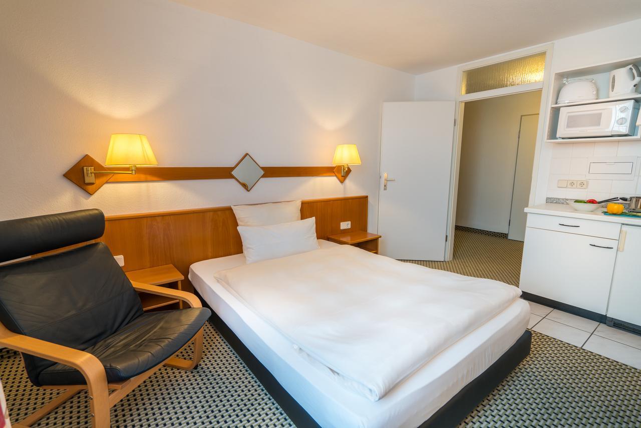 Airporthotel Residenz Штайненброн Номер фото